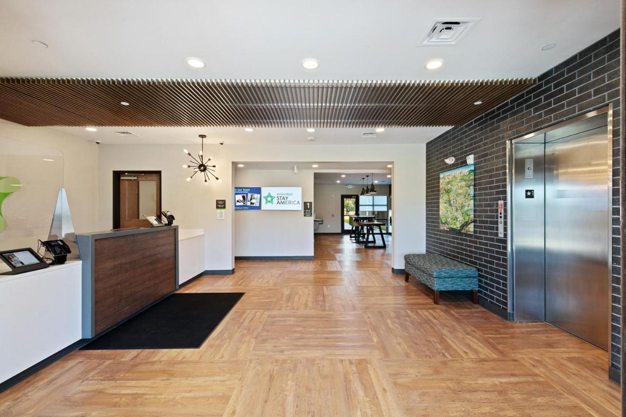 Extended Stay America Premier Suites - Tampa - Fairgrounds - Casino Экстерьер фото