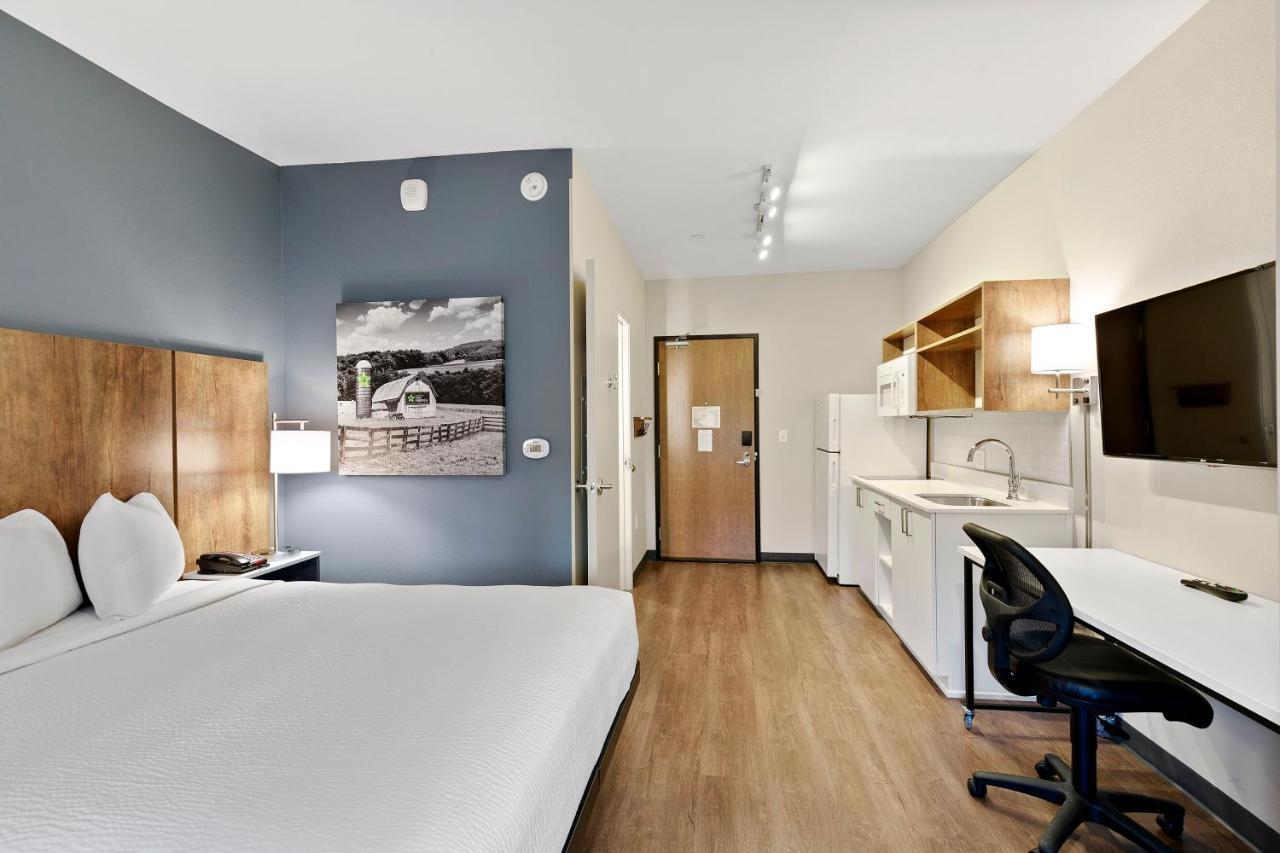 Extended Stay America Premier Suites - Tampa - Fairgrounds - Casino Экстерьер фото