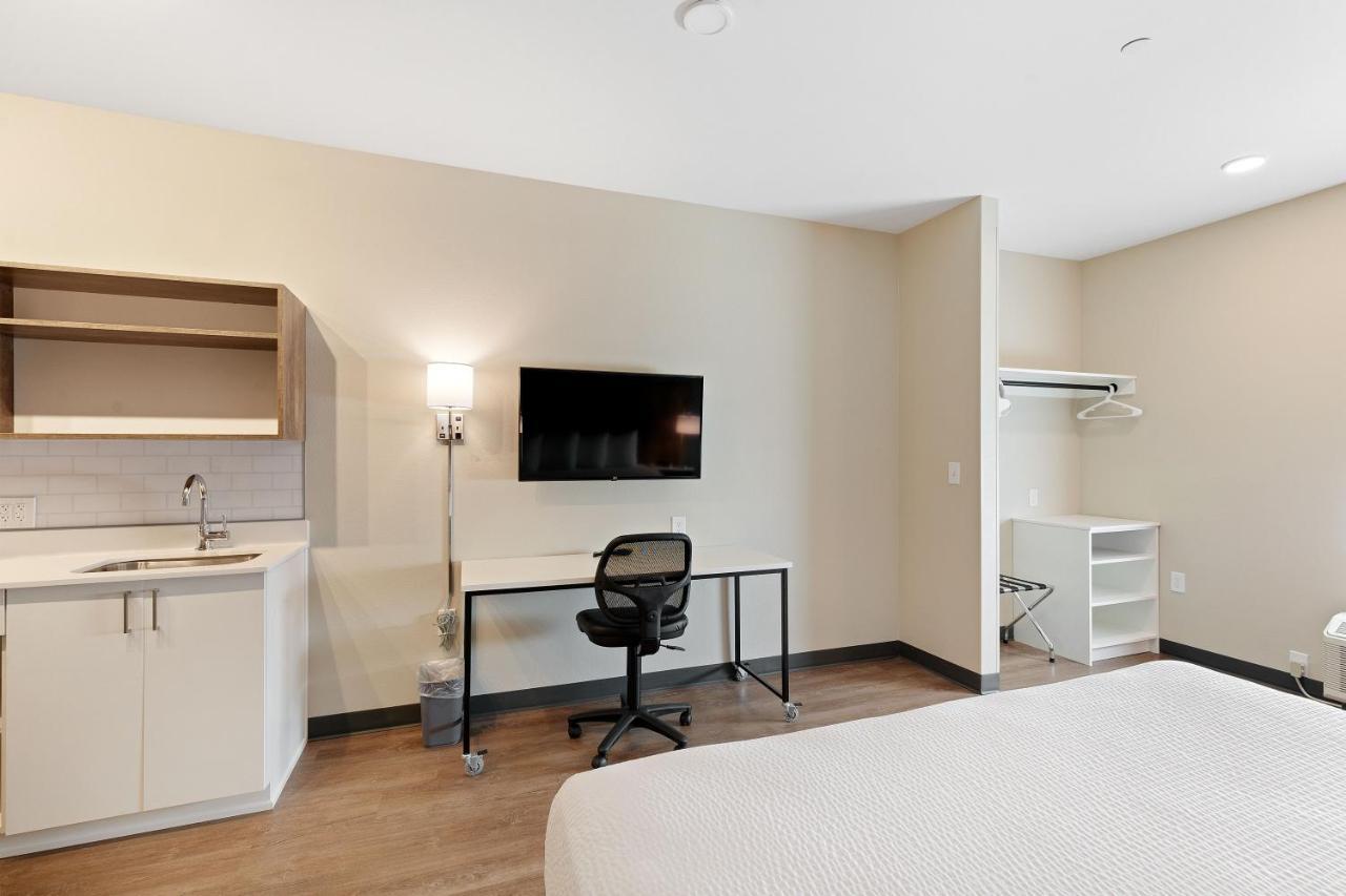 Extended Stay America Premier Suites - Tampa - Fairgrounds - Casino Экстерьер фото