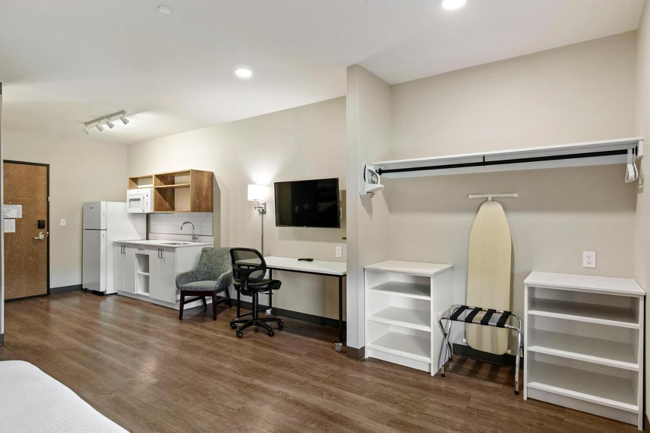 Extended Stay America Premier Suites - Tampa - Fairgrounds - Casino Экстерьер фото