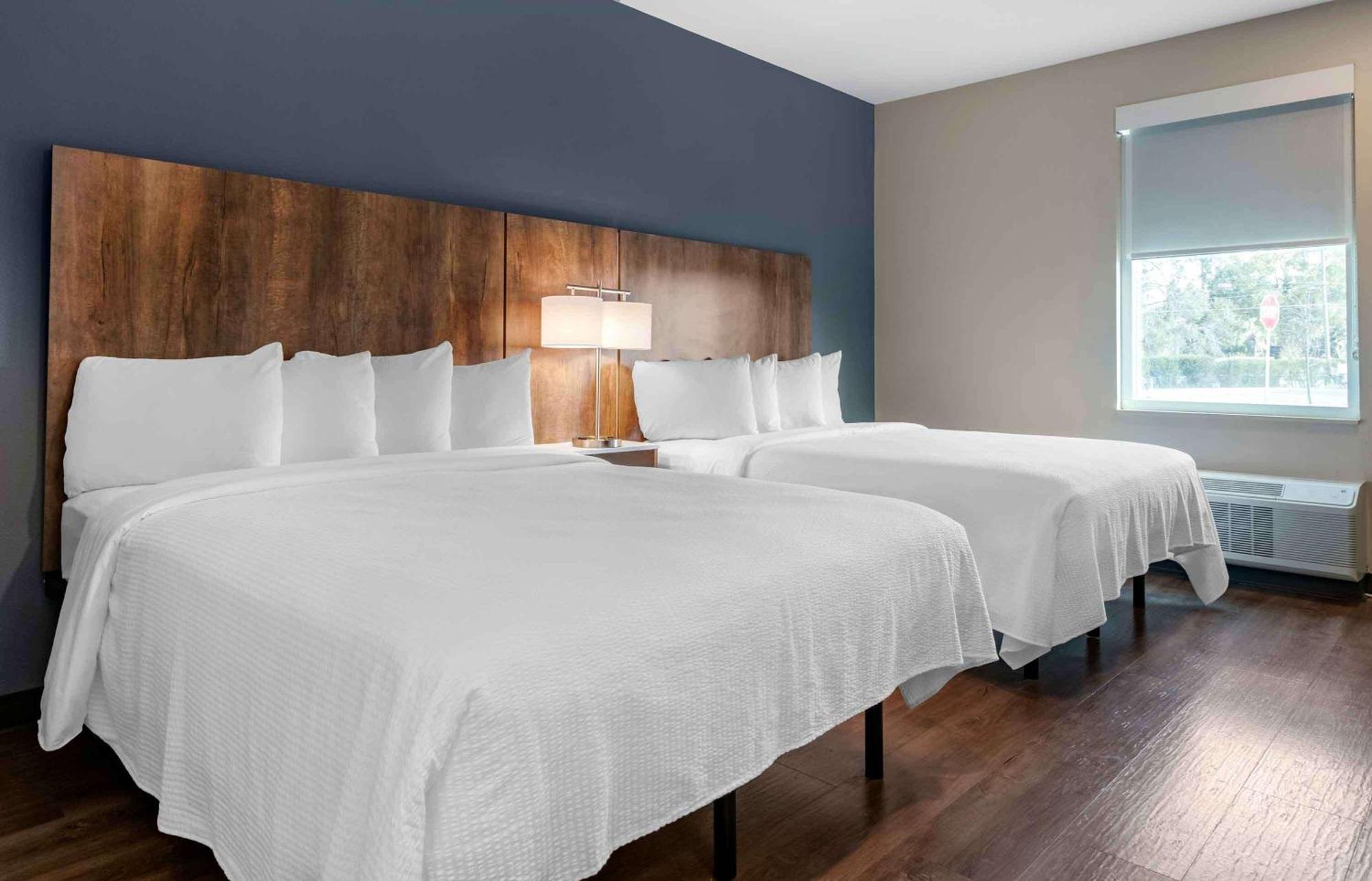 Extended Stay America Premier Suites - Tampa - Fairgrounds - Casino Экстерьер фото