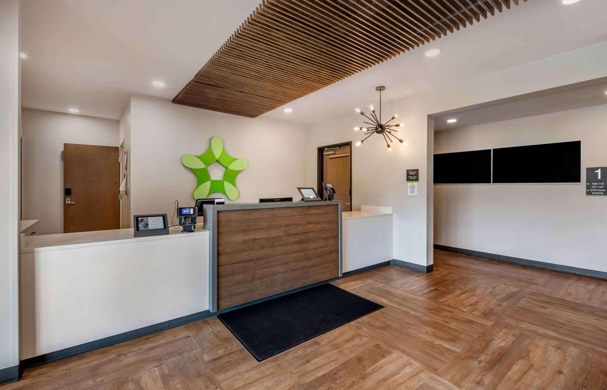 Extended Stay America Premier Suites - Tampa - Fairgrounds - Casino Экстерьер фото