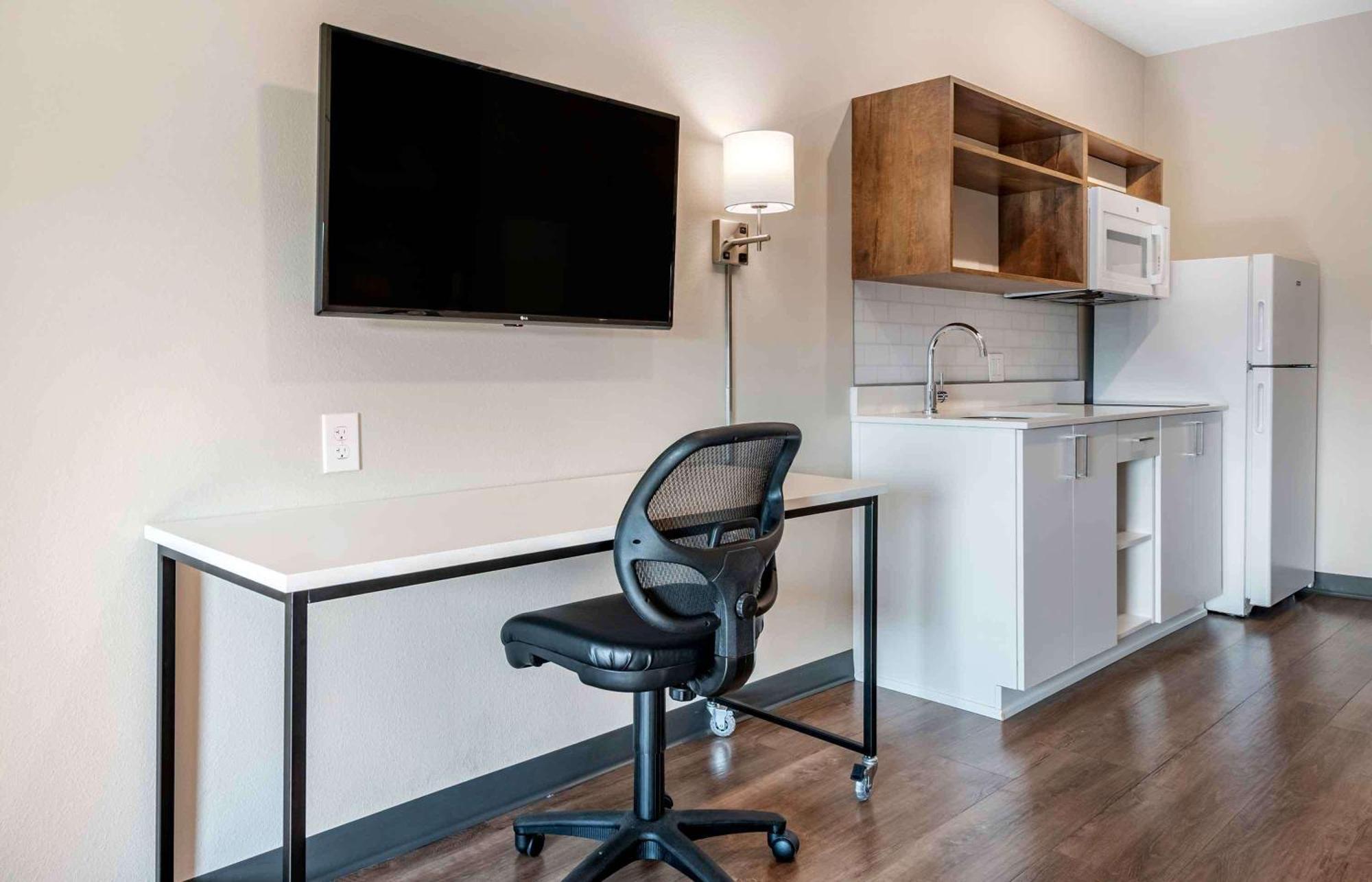 Extended Stay America Premier Suites - Tampa - Fairgrounds - Casino Экстерьер фото